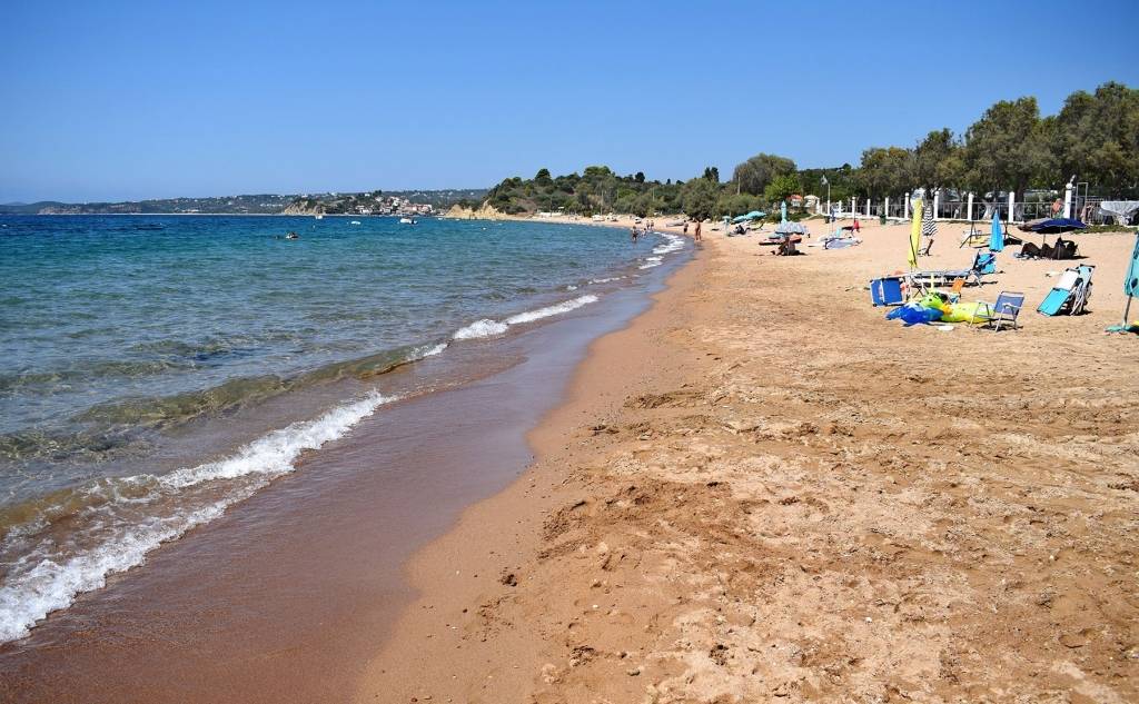 Loutsa Beach