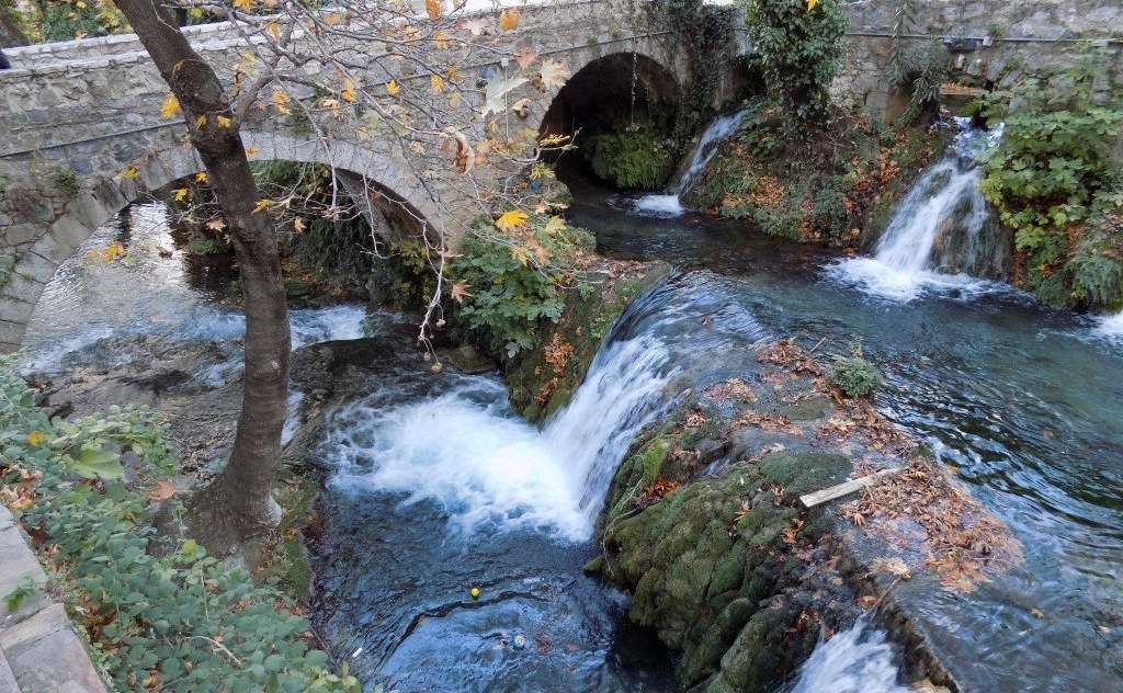 SPOK Efklis: Livadia - Castle - Krya Springs - Elikonas