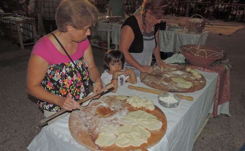 Γιορτή Άρτος-Οίνος-Έλαιον