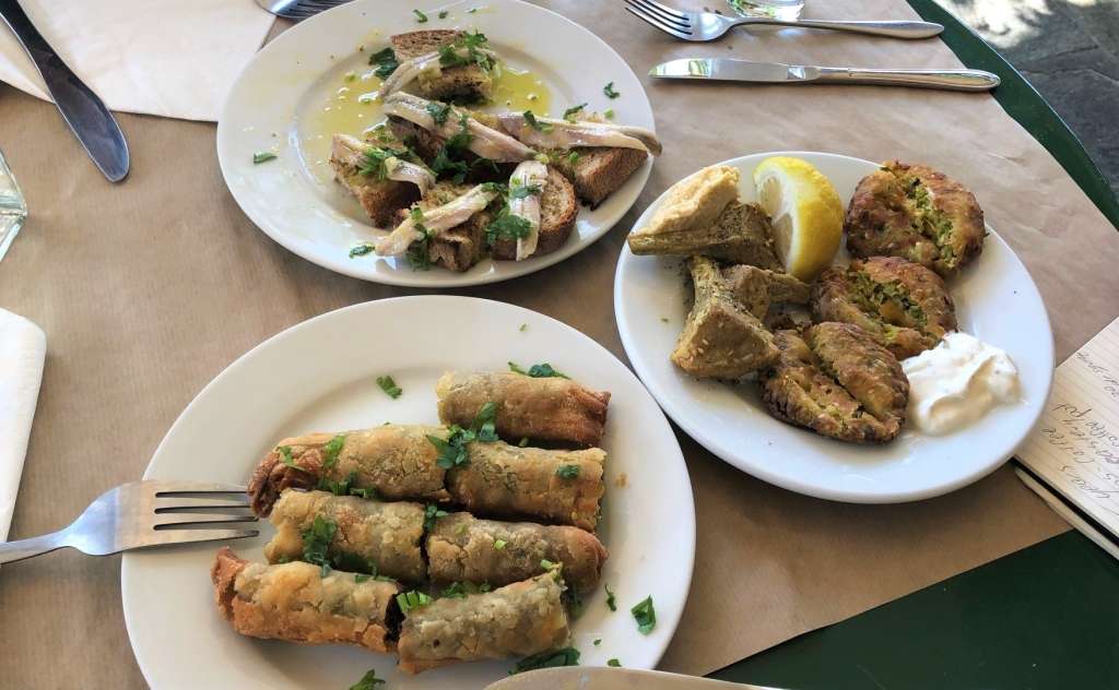 TRADITIONAL FOOD TOUR & OLIVE OIL TASTING IN KALAMATA