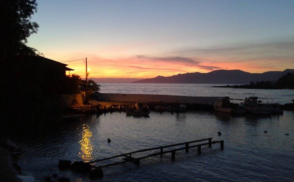 Akrogiali Stoupa - Restaurant