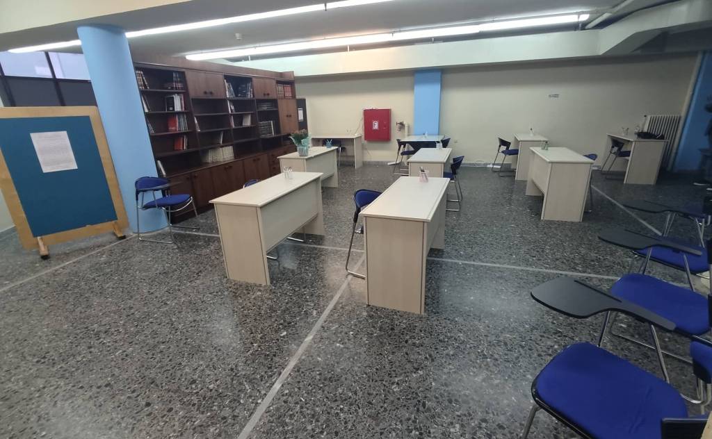 The Municipal Student Reading Room at the Kalamata Spiritual Centre has started operating