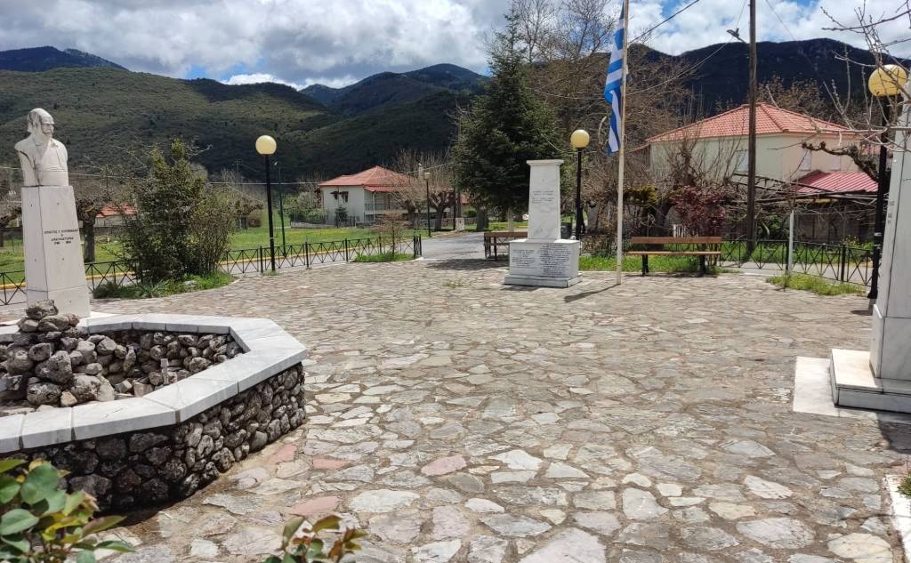 Event in Poliani for the 1821 Revolution Heroes, Papaflessas and Anagnostaras