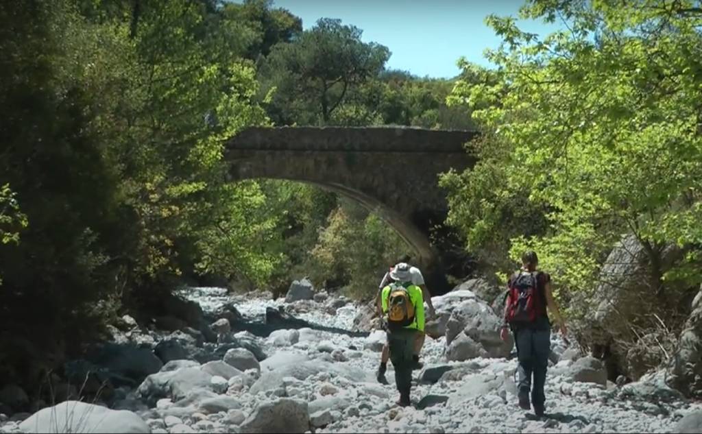 Kalamata Climbing Association-Hiking along the Rintomos Gorge
