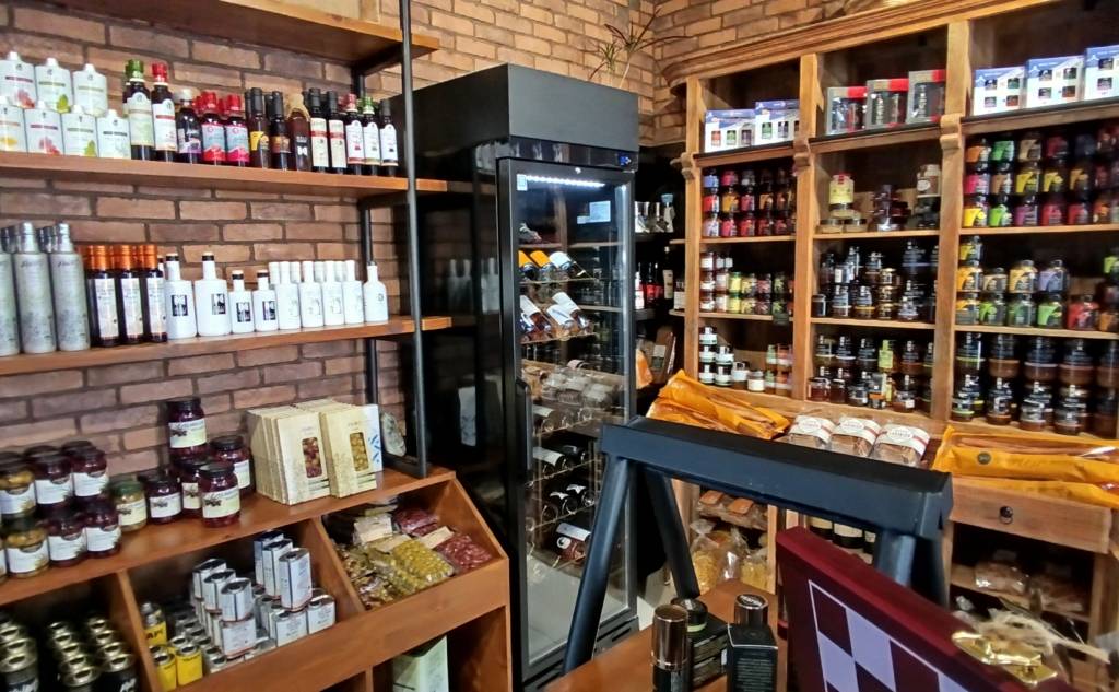 Deli Coast - Delicatessen