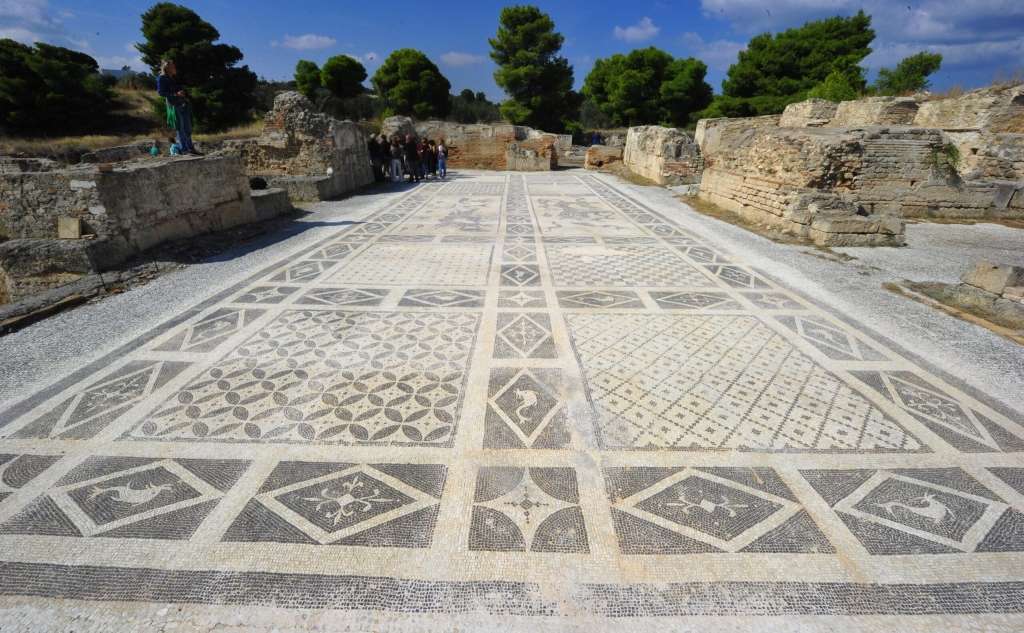 ΠΑΜΕ Αρχαιολογική ΒΟΛΤΑ στην Κορινθία