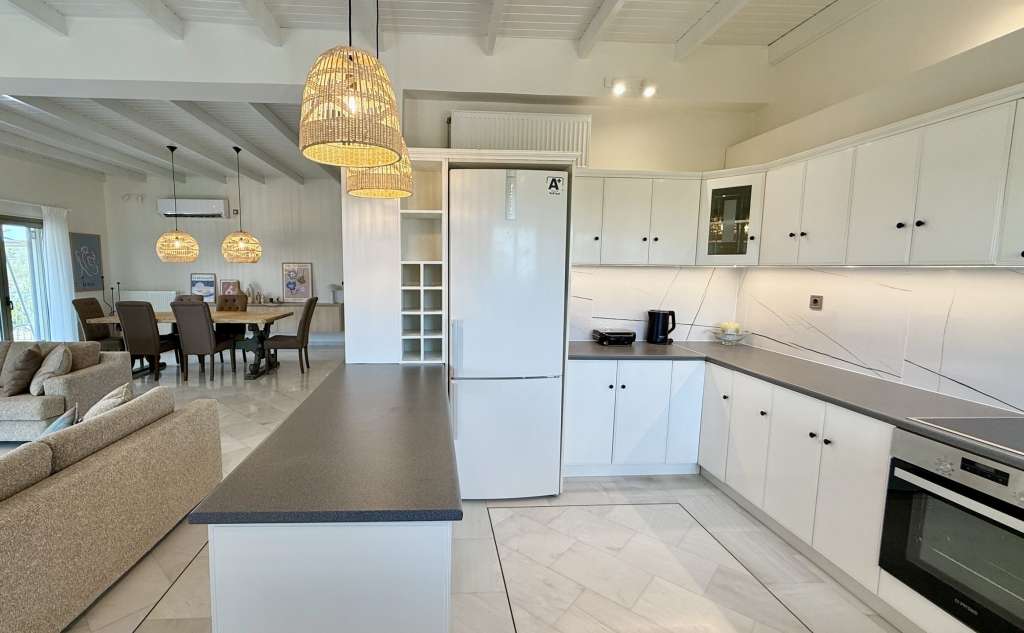 Elysian Retreat-Μονοκατοικία προς Ενοικίαση