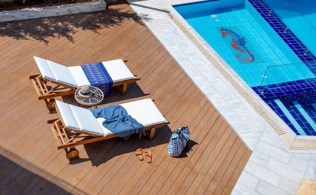 Kyparissia Diamond Suites