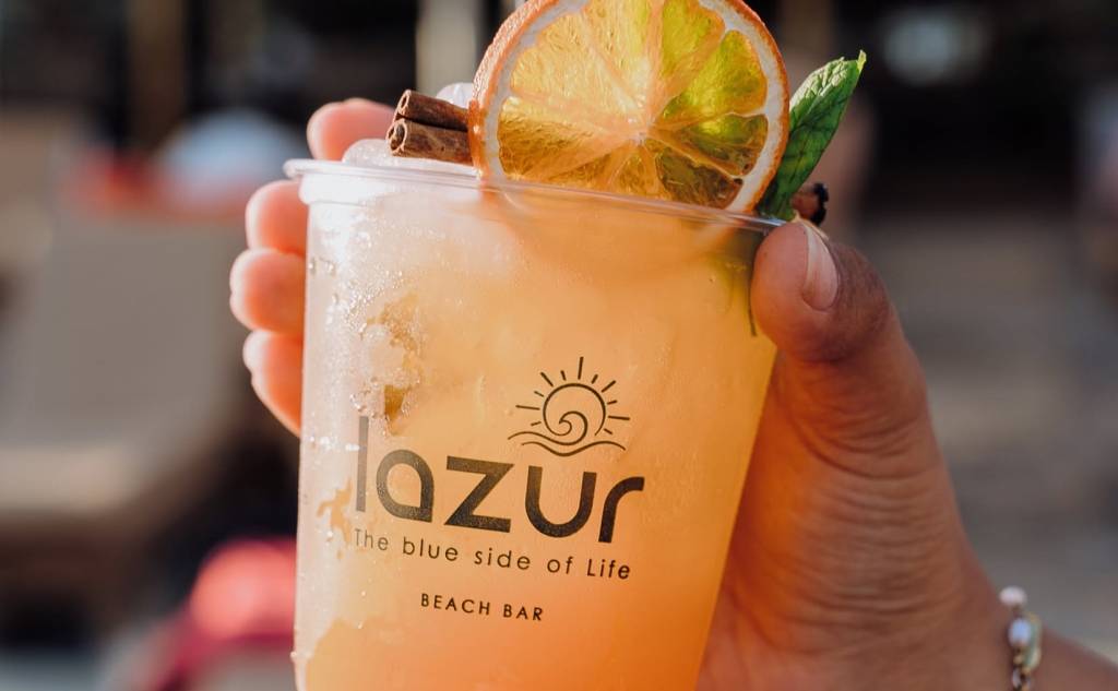 lazur Beach Bar