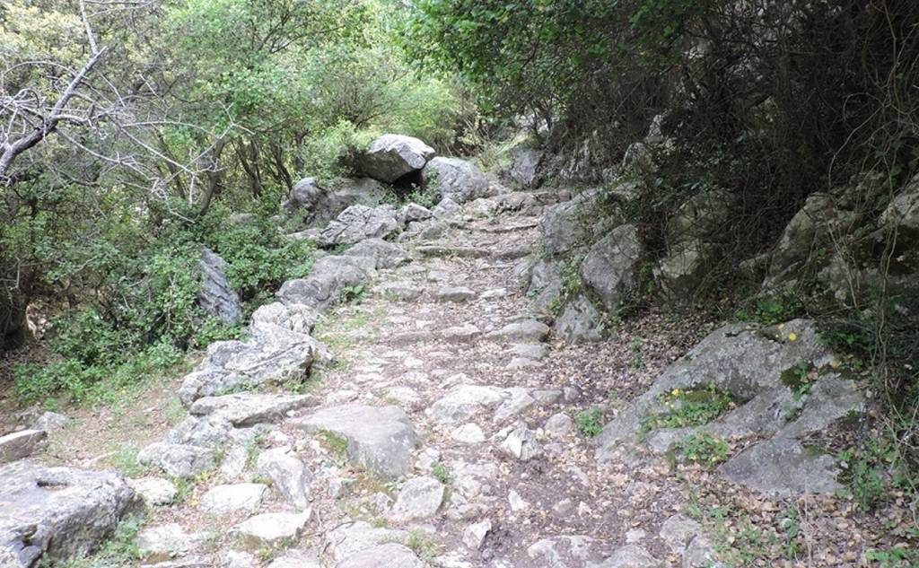 Μάνη: Πεζοπορεία Μηλέα - Παν. Γιάτρισσα