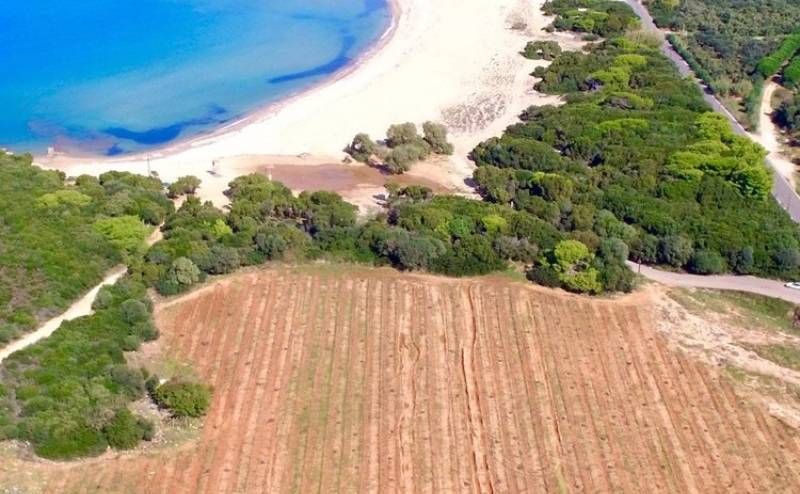 Seaside plot in Lagouvardos (Gargaliani)