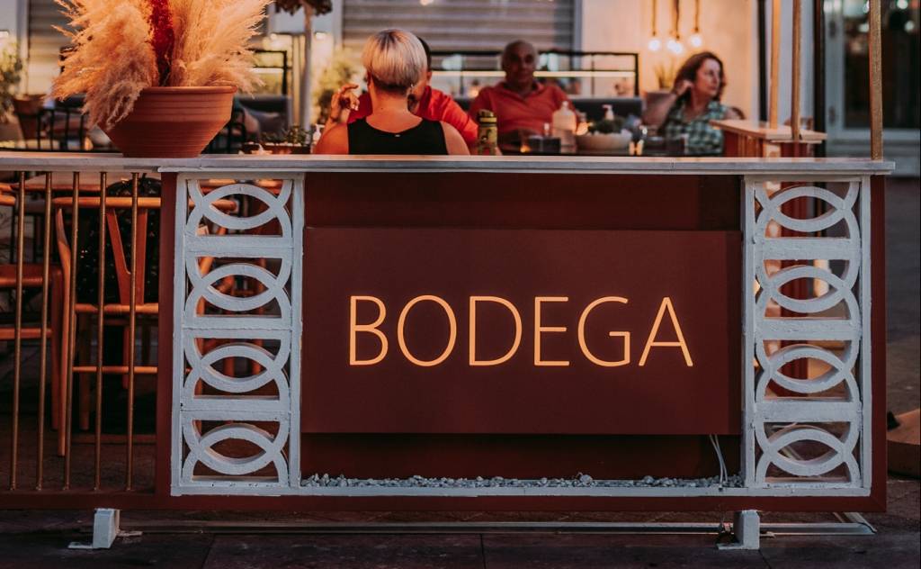 BODEGA - Καφέ/Εστιατόριο