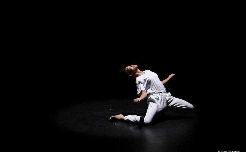 Kalamata International Dance Festival - OONA DOHERTY "HOPE HUNT & THE ASCENSION INTO LAZARUS"