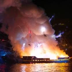 Ναυαρίνεια 2025–Η θάλασσα της Πύλου γεμίζει φως και ιστορία