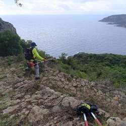 Κάλεσμα για καθαρισμό μονοπατιού στην περιοχή Καρδαμύλης